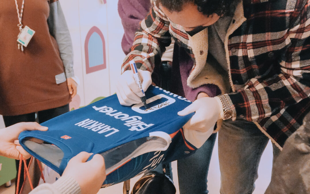 Shane Larkin Vakfı ile Ümraniye Eğitim Araştırma Hastanesi Çocuk Onkoloji Bölümü’nü Ziyaret Ettik!