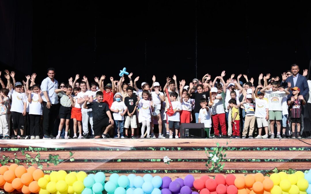 17. GülümseSEN Şenliği: Umut, Sevgi ve Kahkaha Dolu Bir Gün!